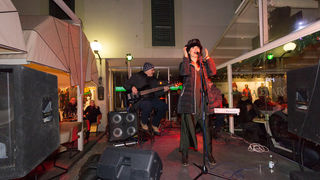 Doček 2017: Najluđa noć na zadarskom Poluotoku privukla više tisuća Zadrana i gostiju Doček 2017: Najluđa noć na zadarskom Poluotoku privukla više tisuća Zadrana i gostiju