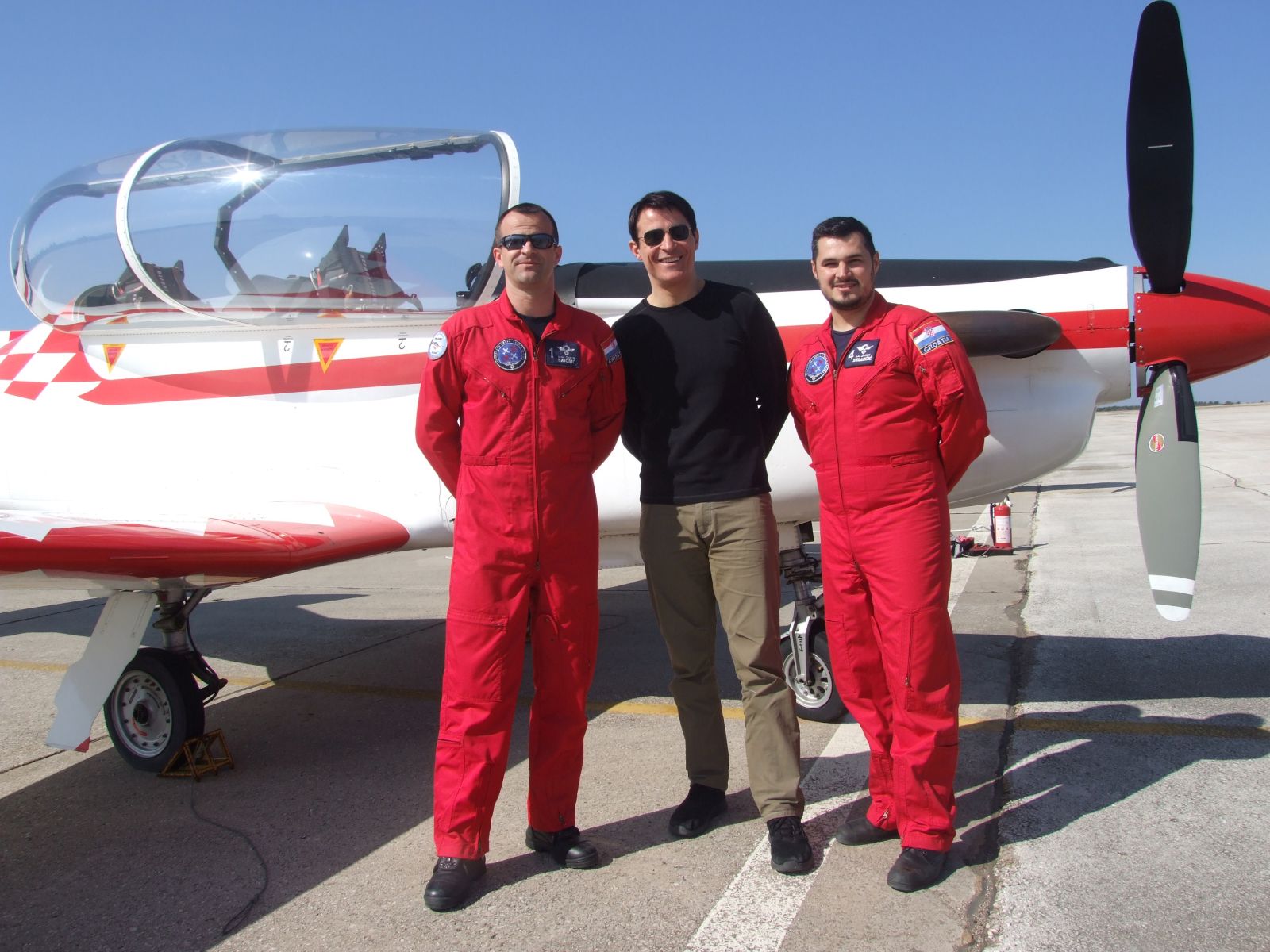 Goran Višnjić posjetio pilote u zrakoplovnoj bazi Zemunik