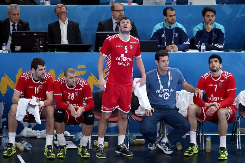 Tuga hrvatskih rukometaša nakon šokantnog poraza od Slovenije