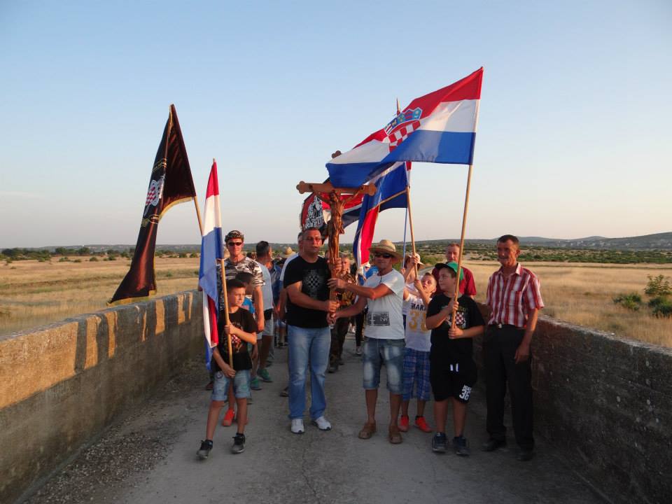 Molitvena hodnja “Koracima nade u istinu”