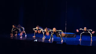 Pole/Chair/Dance show “Mental” @ HNK Zadar, 12.3.2016 – Foto: Ivan Toman Pole/Chair/Dance show “Mental” @ HNK Zadar, 12.3.2016 – Foto: Ivan Toman