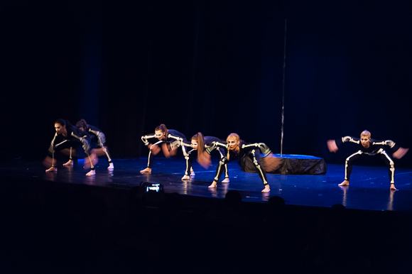 Pole/Chair/Dance show “Mental” @ HNK Zadar, 12.3.2016 – Foto: Ivan Toman Pole/Chair/Dance show “Mental” @ HNK Zadar, 12.3.2016 – Foto: Ivan Toman