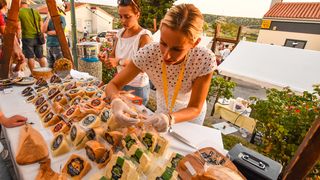 Kolan: Fešta od sira