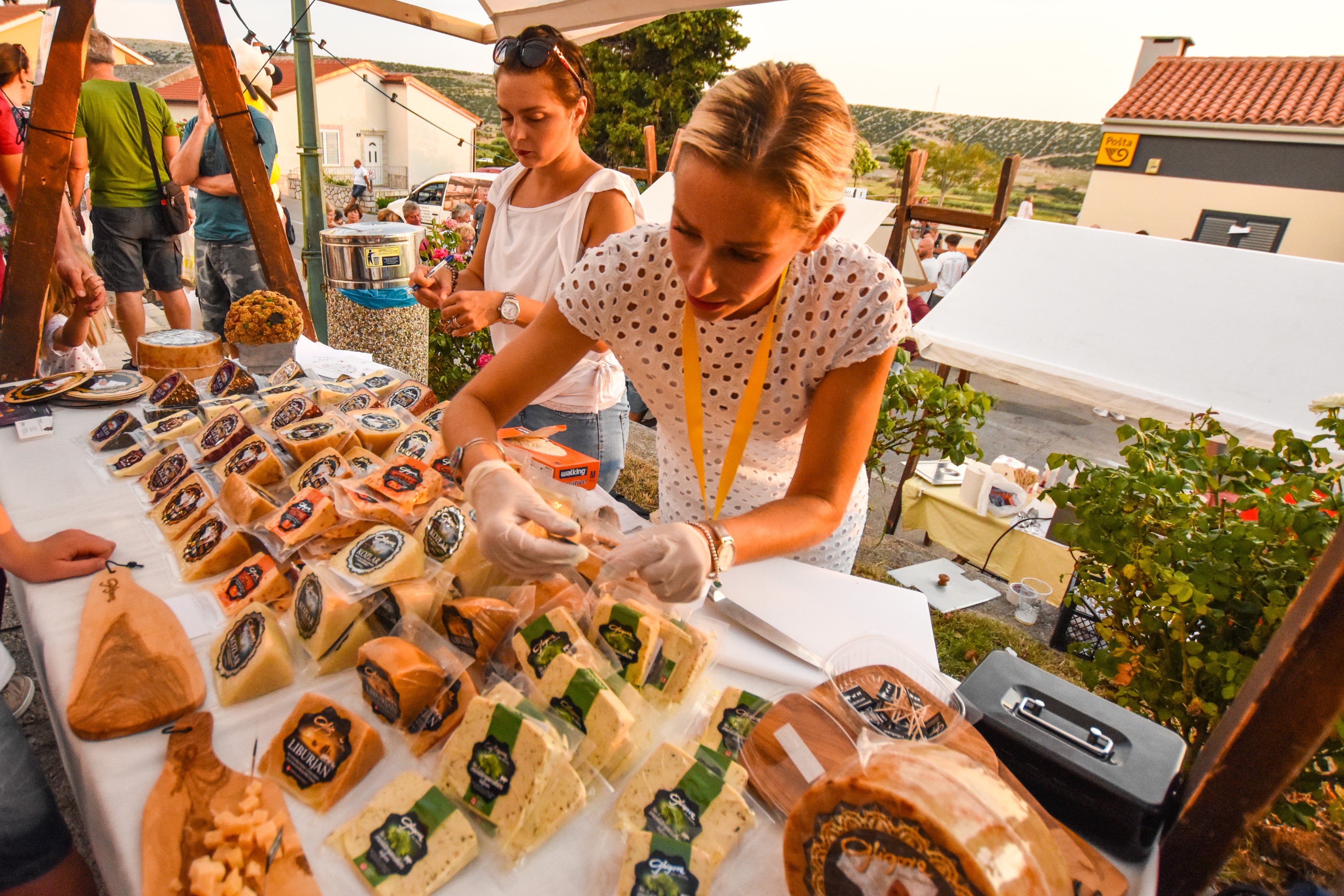 Kolan: Fešta od sira