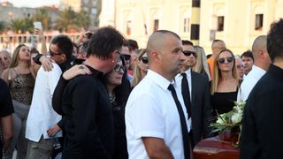 Split dostojanstveno na posljednju plovidbu ispratio legendu Olivera Dragojevića