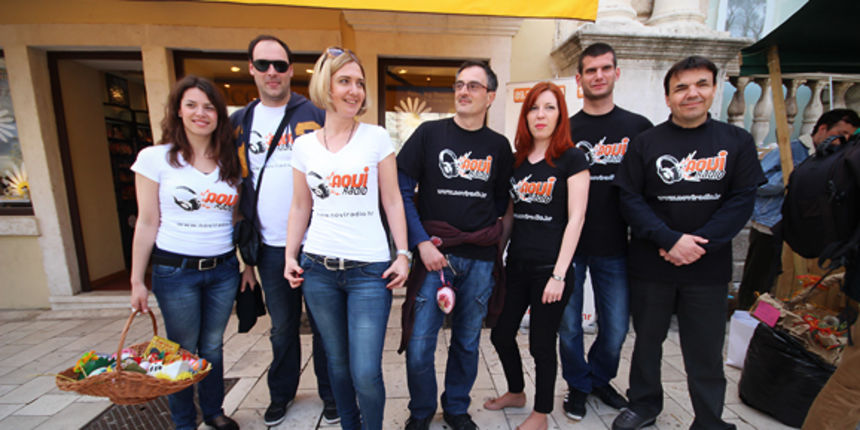 Humanitarna uskršnja akcija Novog radija za udrugu Svjetlo (foto:Saša Čuka) Humanitarna uskršnja akcija Novog radija za udrugu Svjetlo (foto:Saša Čuka)