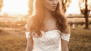 Romantika utkana u prvu kolekciju vjenčanica by Larie