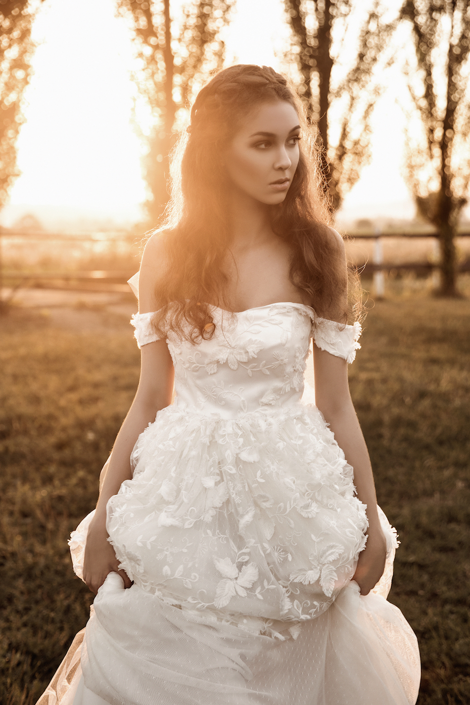 Romantika utkana u prvu kolekciju vjenčanica by Larie