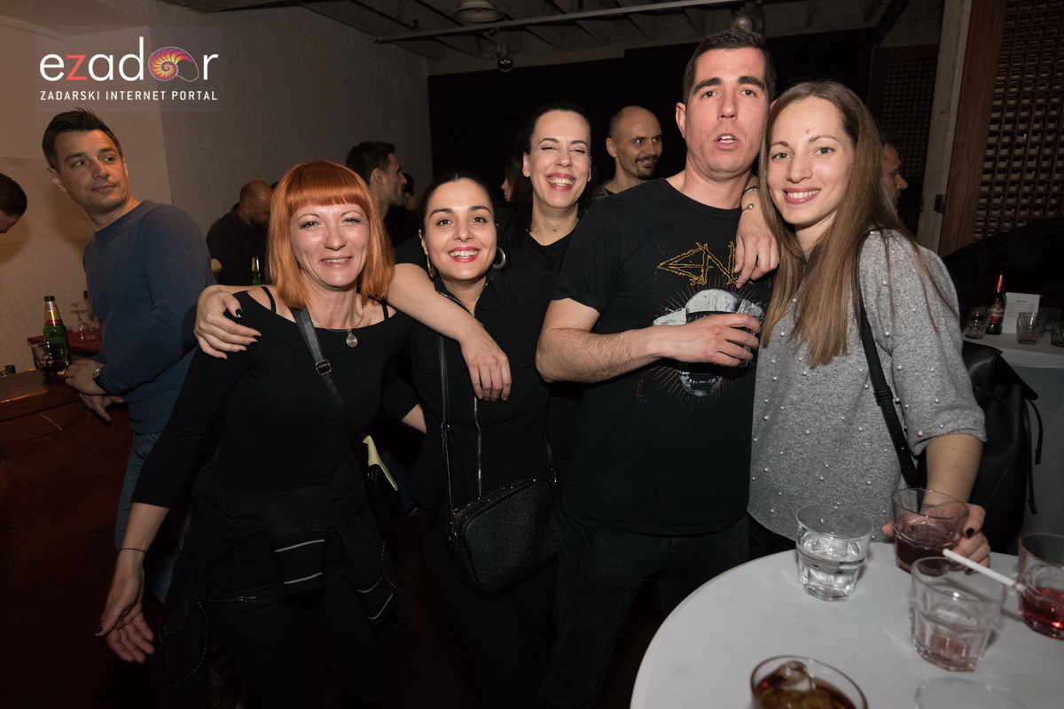 Hladno pivo @ Arsenal Zadar Hladno pivo @ Arsenal Zadar