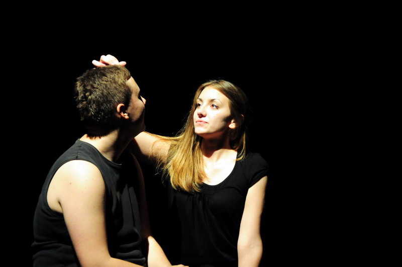 Artikultura: Predstava “Etsilazak” Teatra Verdi, Foto: Ivan Dilber Artikultura: Predstava “Etsilazak” Teatra Verdi, Foto: Ivan Dilber