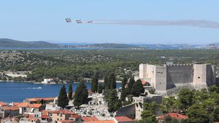 Krila Oluje slave 18. rođendan preletom preko 18 gradova na obali Krila Oluje slave 18. rođendan preletom preko 18 gradova na obali