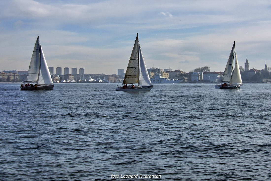 Božićna regata 2012, Foto: Leonard Kvarantan Božićna regata 2012, Foto: Leonard Kvarantan