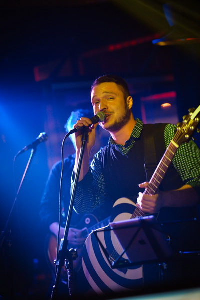 Uskrsni koncert: Filip Dizdar & Groovers bend @ Maraschino Bar