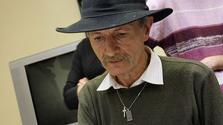 Polaganje vijenaca u more – pomorska skola