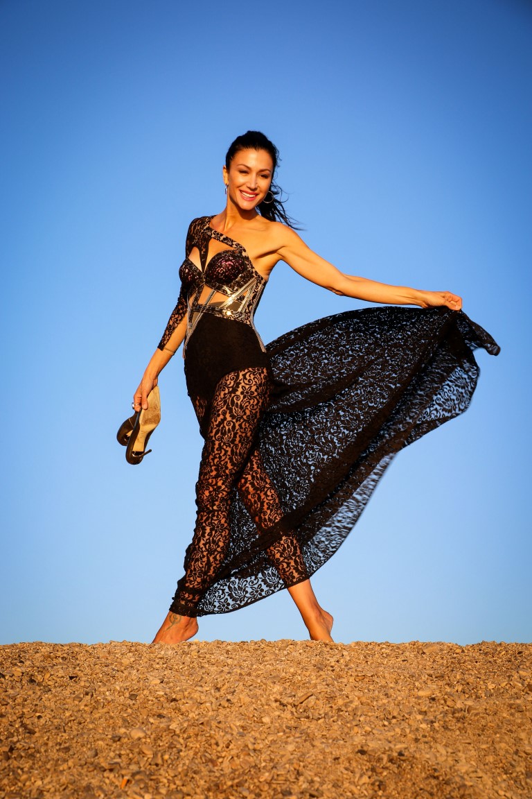 Ana Rucner održala koncertni spektakl u suton na Zlatnom ratu