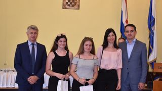 Prijem za nagrađivane učenike osnovnih i srednjh škola