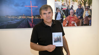 Otvorenje izložbe fotografija “Biogradske procesije” Vinka Pešića Otvorenje izložbe fotografija “Biogradske procesije” Vinka Pešića