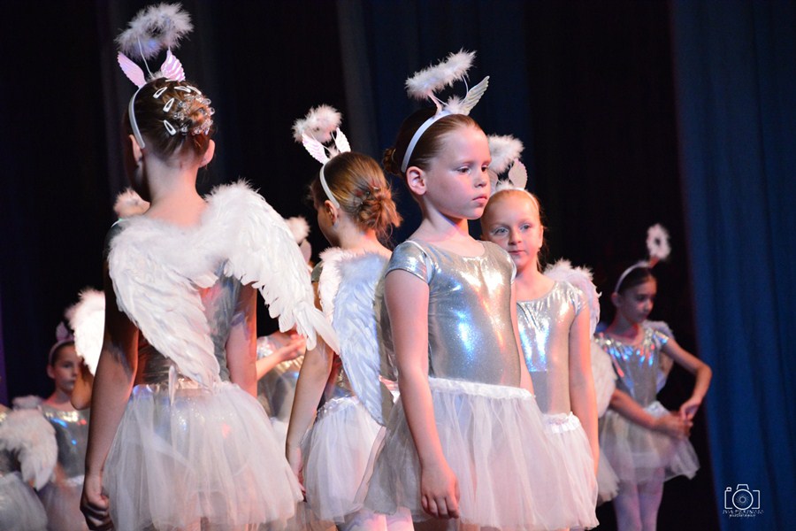 Plesna udruga Gesta: Bajka.hr