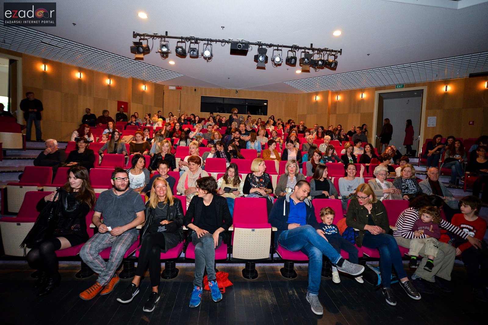 Premijera predstave “Nevidiljiva” u Kazalištu lutaka Zadar Premijera predstave “Nevidiljiva” u Kazalištu lutaka Zadar