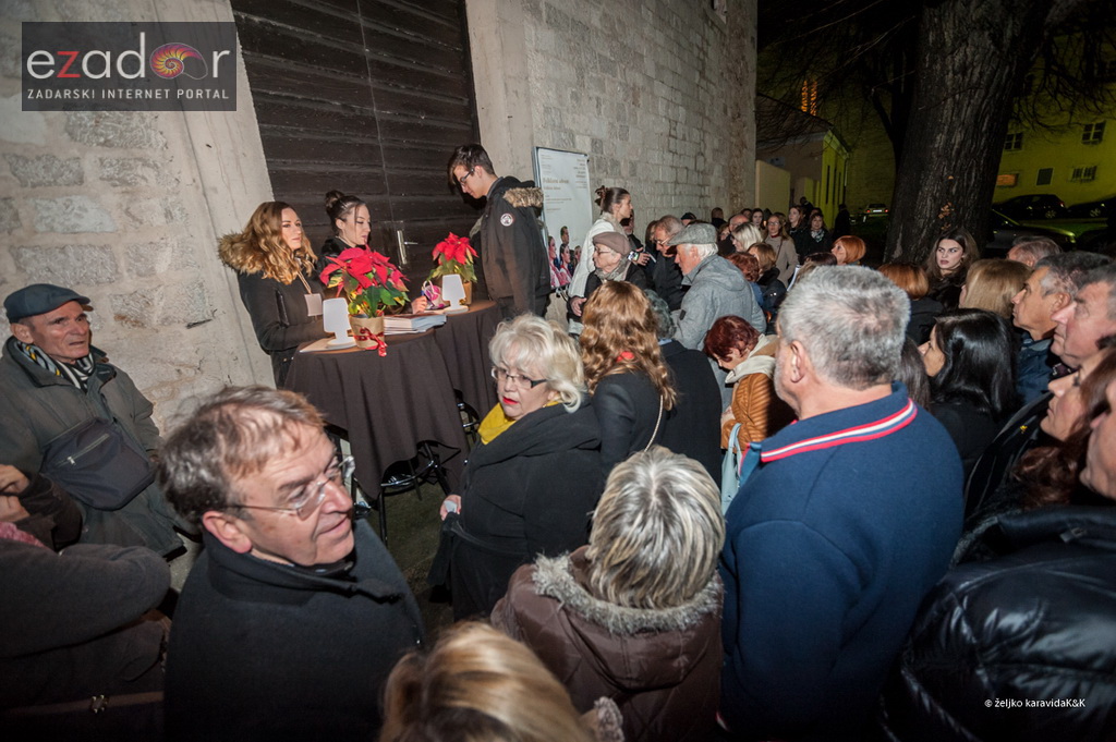 Adventski koncert ansambla Lado u prepunoj u crkvi sv. Nikole Adventski koncert ansambla Lado u prepunoj u crkvi sv. Nikole
