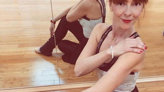 Visnja Knezevic izraduje predivne narukvice Visnja Knezevic izraduje predivne narukvice