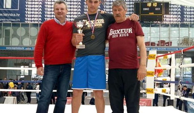 Josip Biletić i trener Dragan Vidaić. Foto: Virski list