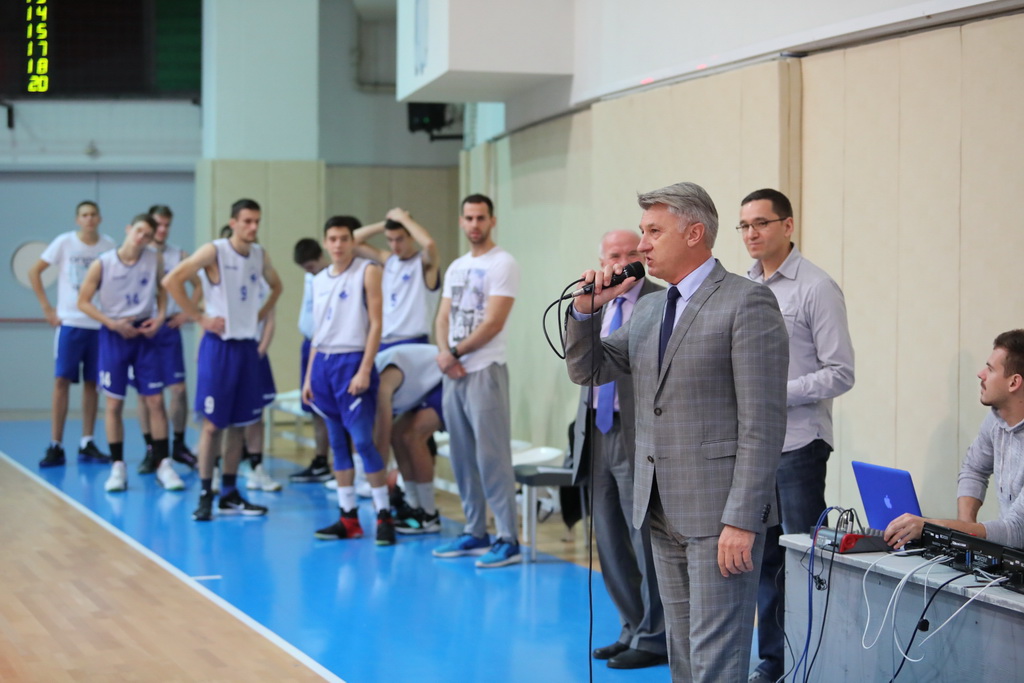 Utakmicom Pomorske i Tehničke škole otvorena košarkaška liga srednjih škola Zadarske županije Utakmicom Pomorske i Tehničke škole otvorena košarkaška liga srednjih škola Zadarske županije