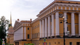 Đir po čudesno lijepom St. Petersburgu Đir po čudesno lijepom St. Petersburgu