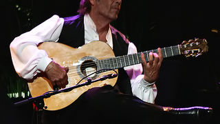 Paco de Lucia na Trgu pet bunara (foto: Marin Gospić)