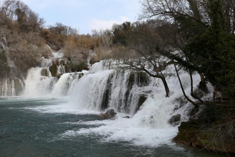 Obilazak NP Krka i Slapova Krke povodom Medjunarodnog dana rijeka. Photo: Dusko Jaramaz/PIXSELL Autor  Dusko Jaramaz/PIXSELL Ključne riječi  slapovi krke, Nacionalni park Krka, rijeka Krka, voda, rijeka,