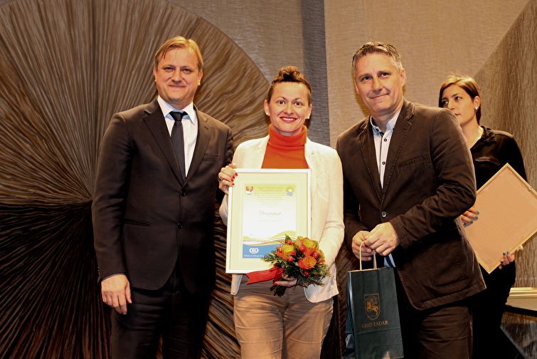 Kneževa palača: Svečana dodjela priznanja “Nasmiješeno sunce” za 2017. godinu Kneževa palača: Svečana dodjela priznanja “Nasmiješeno sunce” za 2017. godinu