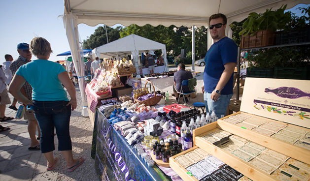 ‘Proizvodi hrvatskog sela – ZADAR 2011.’ (foto:Saša Čuka)