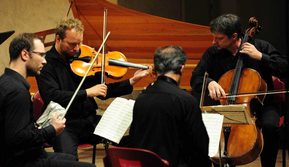 U sklopu 51. Glazbenih večeri u Sv. Donatu, sinoć su u Zadru gostovali Zagrebački kvartet, čembalist Pavao Mašić, te solistice Adela Golac-Rilović i Nera Gojanović-Kljajić, foto: Nenad Marčev