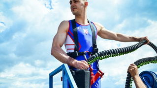 Mario Možnik i njegovi kolege sportaši otvorili su sezonu Bungee Jumpinga sa starog Masleničkom mosta