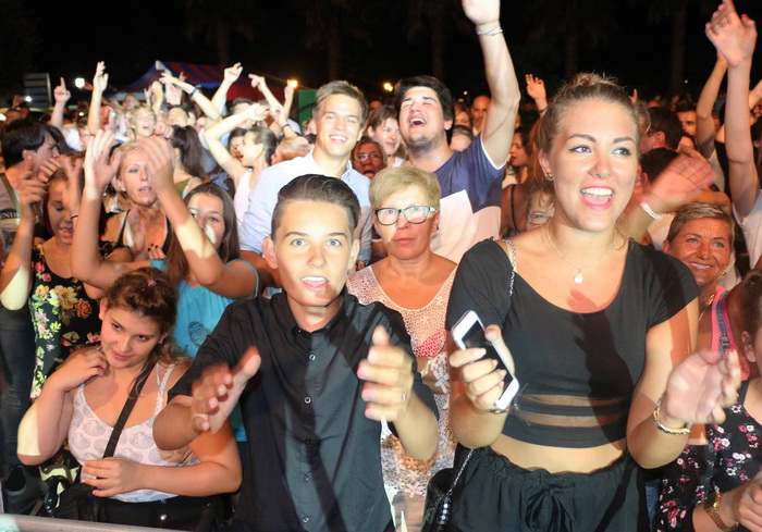 Virska fešta: Koncert Jole i ponoćni vatromet. Foto: Virski list