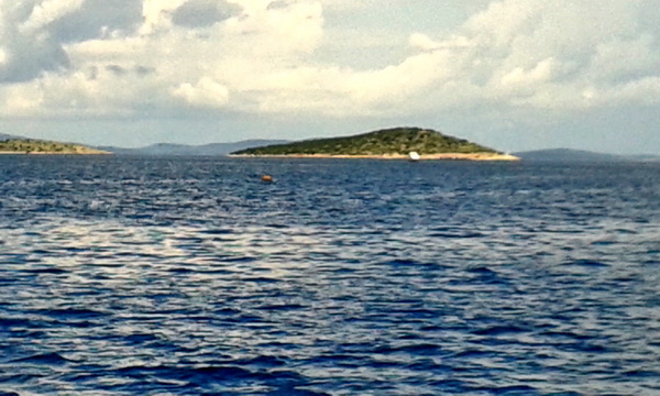 Dugi otok: Kontroliranom eksplozijom uništena podmorska mina