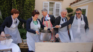 “Hrvatska volontira”: Roštiljada u Domu sv. Frane