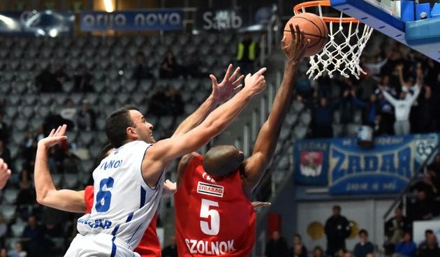 22. kolo ABA lige: Zadar – Szolnoki Olaj 71-64. Photo: Dino Stanin/PIXSELL