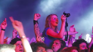 Zagreb, 290812.
Hipodrom.
Americka rock skupina Red Hot Chili Peppers u sklopu svjetske turneje kojom promovira deseti studijski album “I’m with You” iz 2011. nastupila je po prvi put pred zagrebackom publikom.
Foto: Goran Mehkek / CROPIX