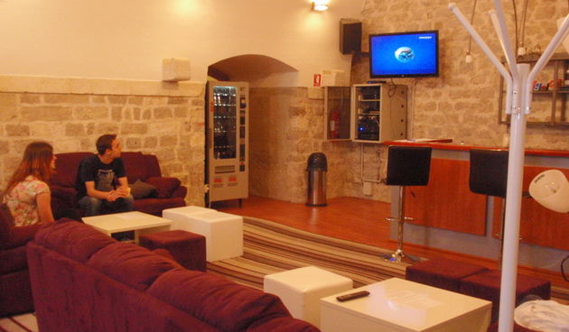 Javna tribina o studentskom standardu, studenti, Božo Lerotić