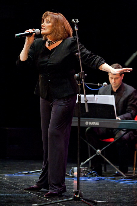 HNK Zadar: Humanitarni bozicni koncert Tereze Kesovije u organizaciji Rotary Cluba Zadar, Foto: Leo Banic HNK Zadar: Humanitarni bozicni koncert Tereze Kesovije u organizaciji Rotary Cluba Zadar, Foto: Leo Banic