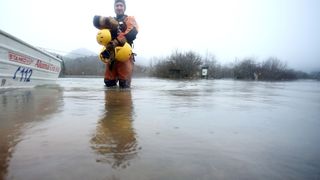 Na području Kosinja proglašeno izvanredno stanje obrane od poplava Na području Kosinja proglašeno izvanredno stanje obrane od poplava