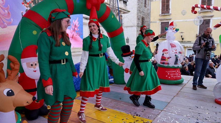 Dječji doček Nove godine @ Narodni trg