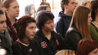 Image 432659 (auto) Image 432659 (auto)