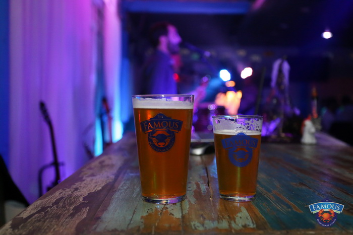 Friday Night Live: Jet Set Band @ Famous Beach Bar & Grill. Foto: Ivan Brčić Friday Night Live: Jet Set Band @ Famous Beach Bar & Grill. Foto: Ivan Brčić