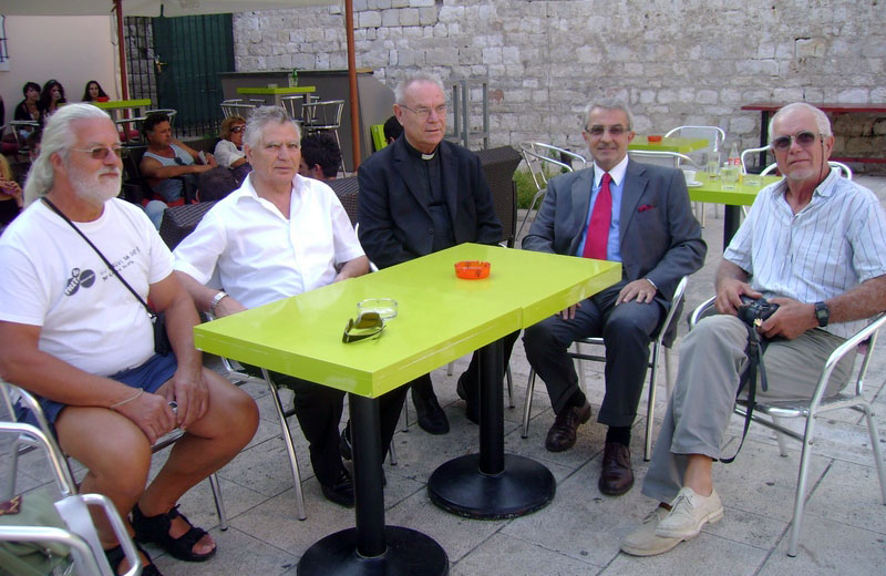 Trg Pet bunara: Glagoljaška renesansa