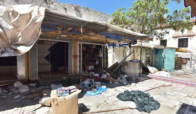 Zadar: Zbog početka radova na izgradnji TIC-a, zakupci javne površine sele na novu lokaciju, foto: Dino Stanin/PIXSELL