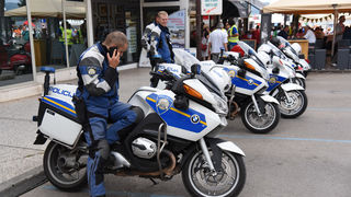 Spektakularni defile vespaša, foto: Vinko Pešić Spektakularni defile vespaša, foto: Vinko Pešić