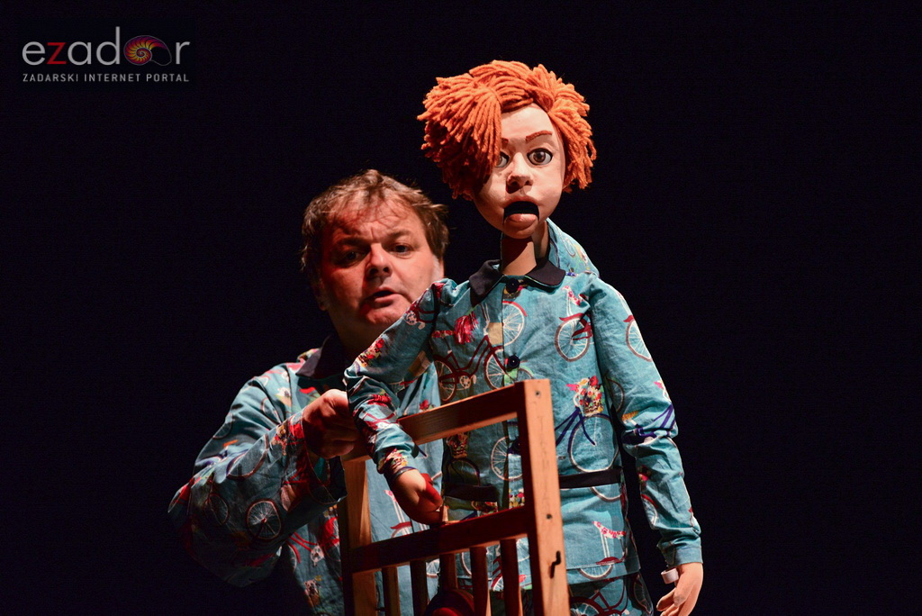 Premijera predstave “Pale sam na svijetu” u Kazalištu lutaka Zadar Premijera predstave “Pale sam na svijetu” u Kazalištu lutaka Zadar