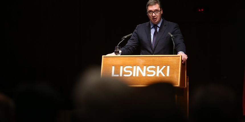 Predsjednik Srbije Aleksandar Vučić obratio se okupljenima na Velikoj skupštini SNV-a Predsjednik Srbije Aleksandar Vučić obratio se okupljenima na Velikoj skupštini SNV-a